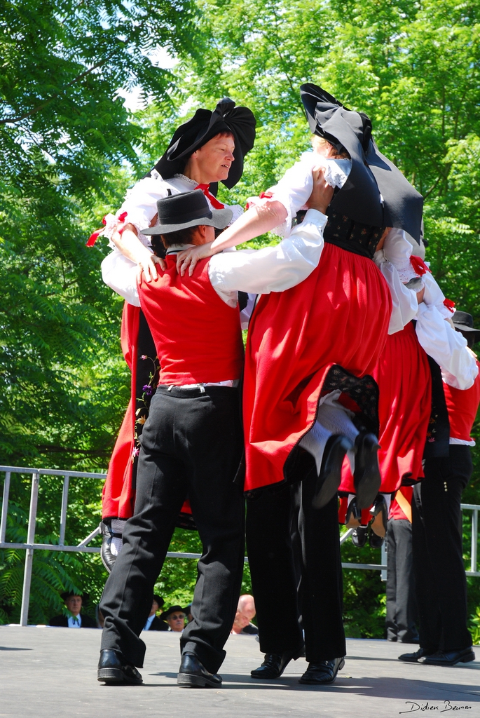 Danse des Rubans - Trombone Idylle - Folklore Alsacien - Hirsingue 